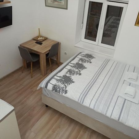 شقة Apartman Silvana بلغراد المظهر الخارجي الصورة